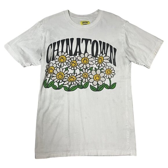 Chinatown Market SMILEY ORIGINALS Sunflower Happy Face Designer Streetwear Tee - Picture 1 of 5